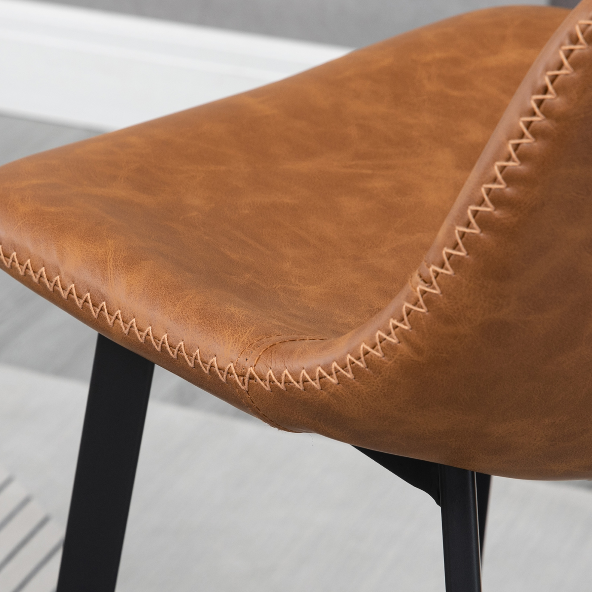Industrial Bar Stools Set of 2, Bar Chairs with Steel Legs, Brown