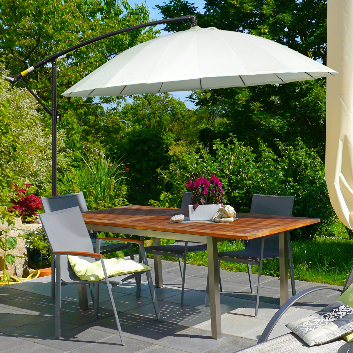 3(m) Cantilever Shanghai Parasol Crank Handle, Cross Base, Off-White Outsunny