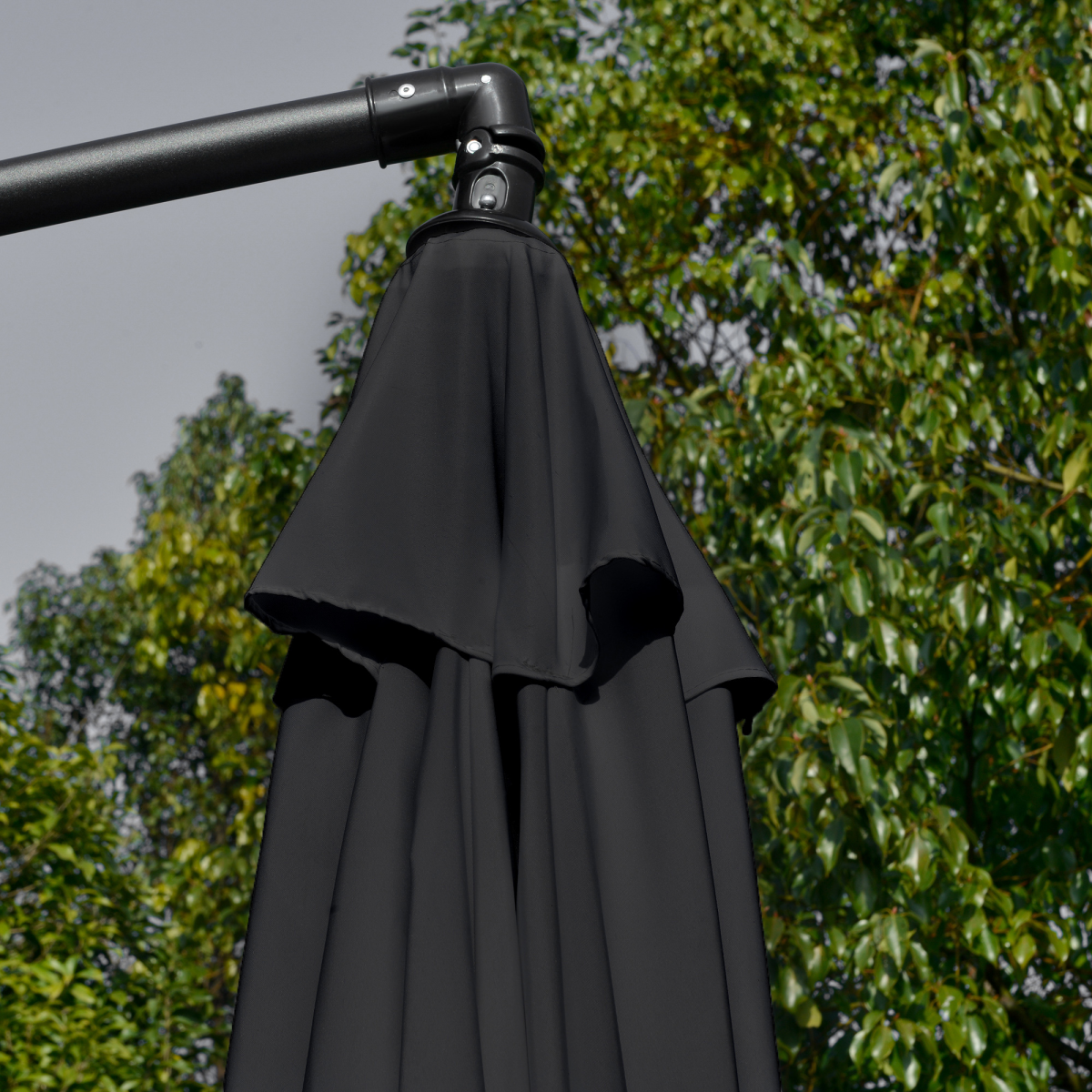 2.7m Garden Cantilever Banana Parasol Sun Shade w/ Crank, Black